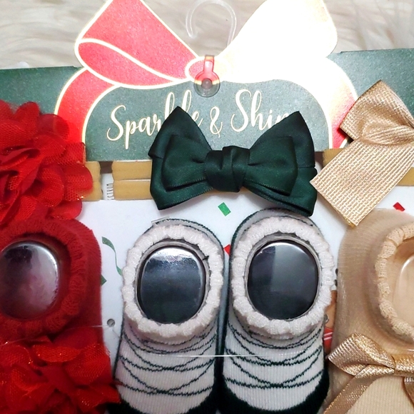 NWT: SPARKLE & SHINE HEADBAND & BOOTIE GIFTSET - Picture 2 of 5
